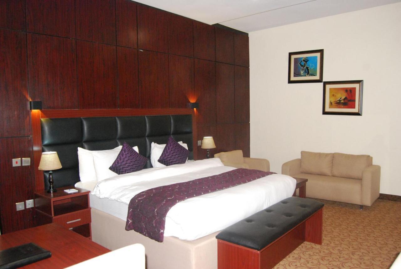 Best Western Plus Enugu Esterno foto