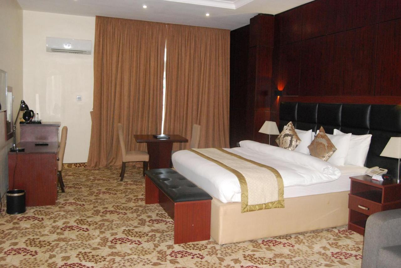 Best Western Plus Enugu Esterno foto
