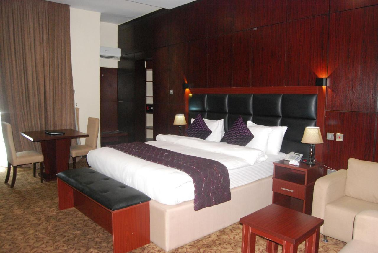 Best Western Plus Enugu Esterno foto