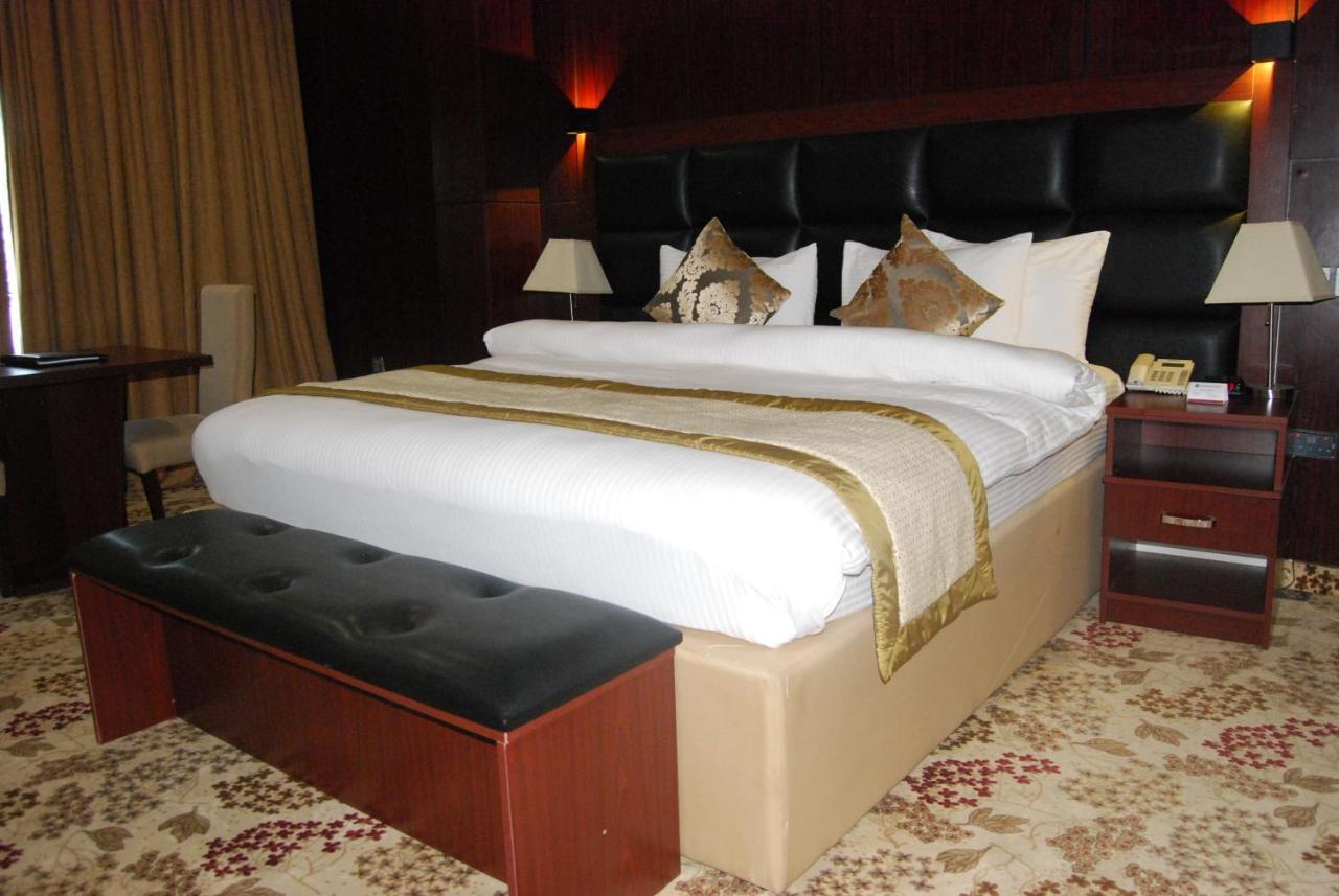 Best Western Plus Enugu Esterno foto
