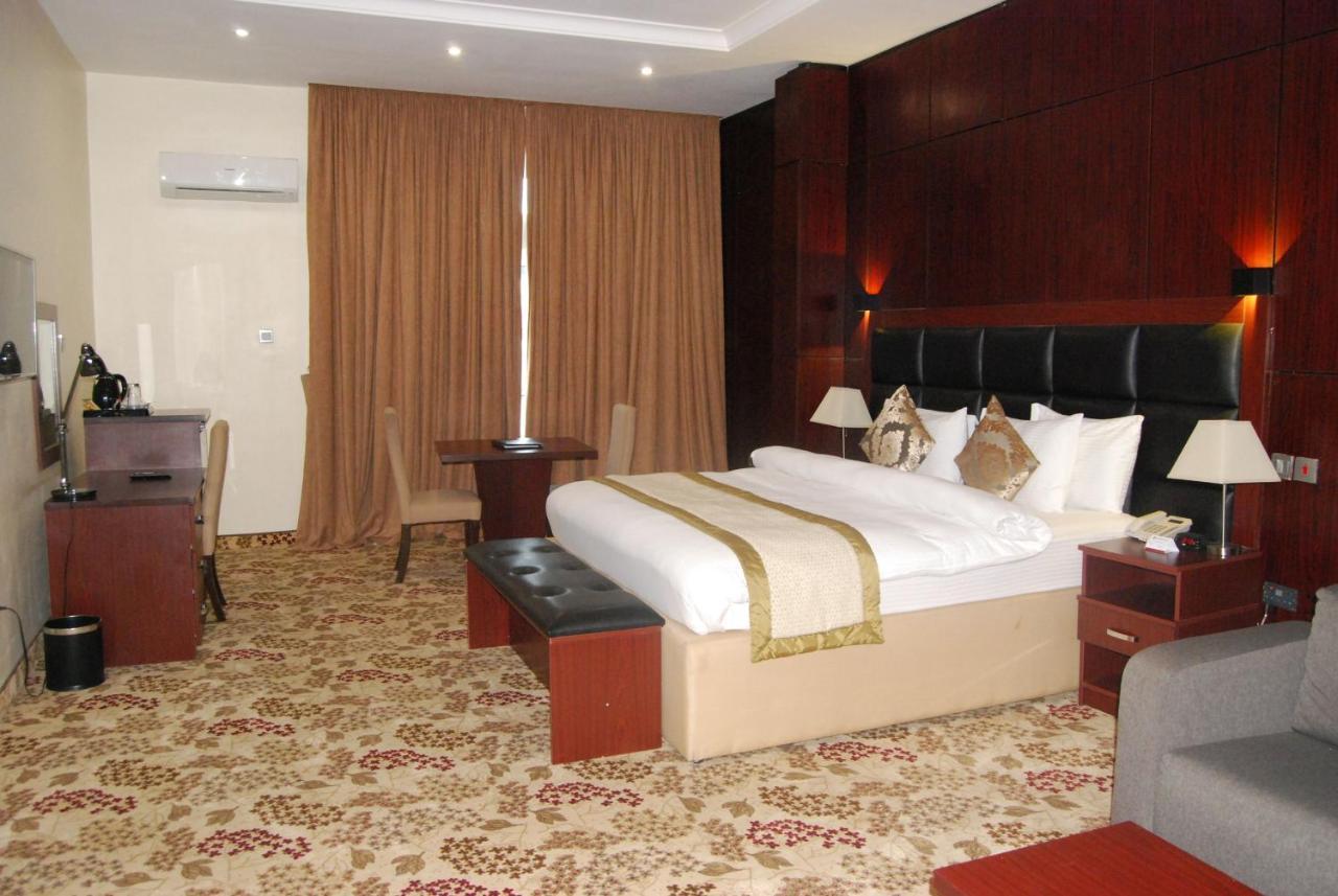 Best Western Plus Enugu Esterno foto