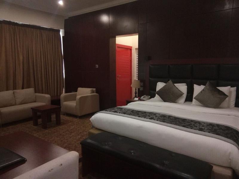 Best Western Plus Enugu Esterno foto